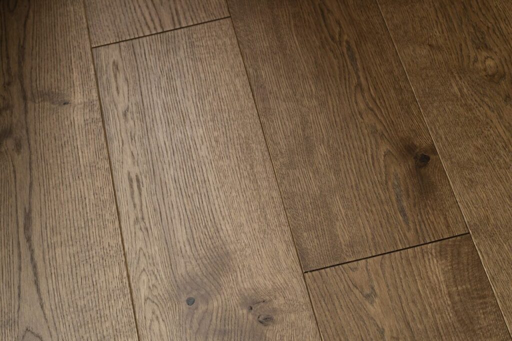 Паркетная доска LEGEND Классическая Walnut/Грецкий Орех Натур 19×76,4-220