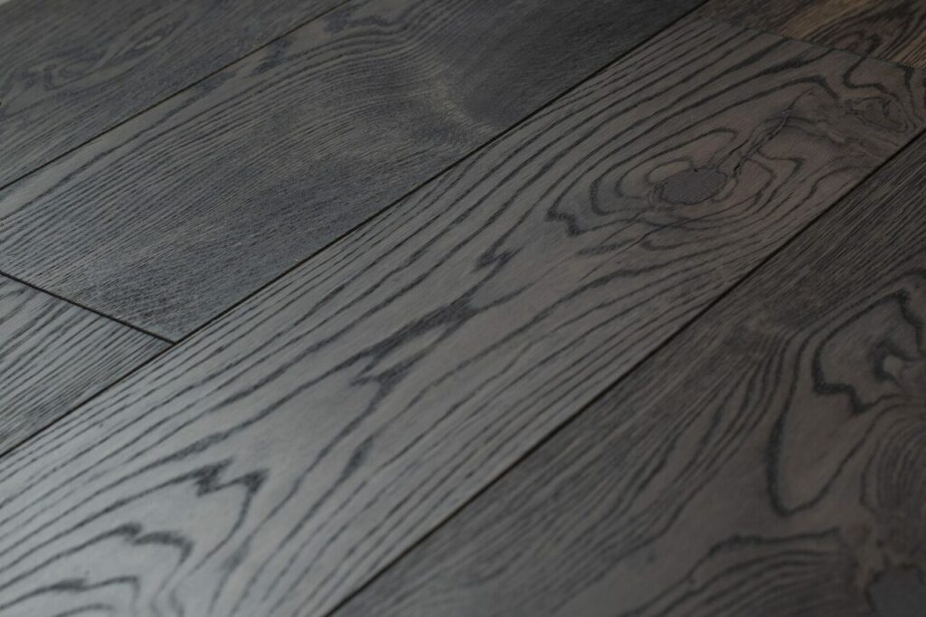 Паркетная доска LEGEND Вестерн Grey/Графит Rustik 19×76,4-220