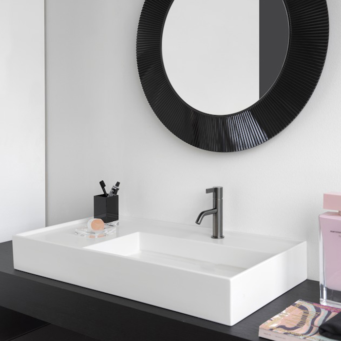 Laufen Kartell Раковина 900х460х120мм без перелива, с 1 отв., со скр сливом, полка слева, цвет: белы