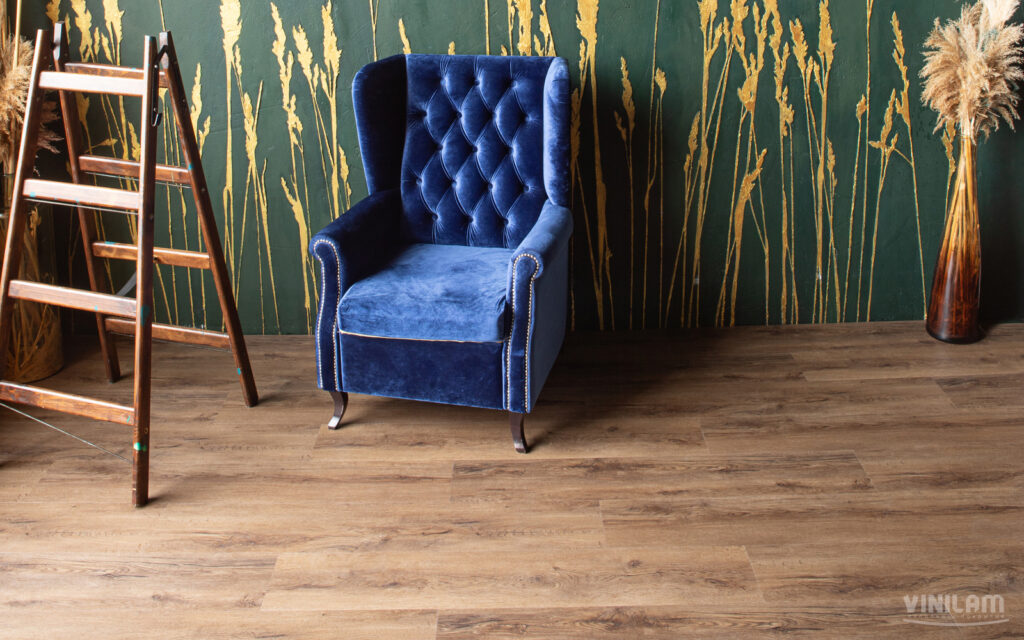 LVT VINILAM Glue Luxury Дуб Кордова Glue 33259  23,2×122,7 Клеевой